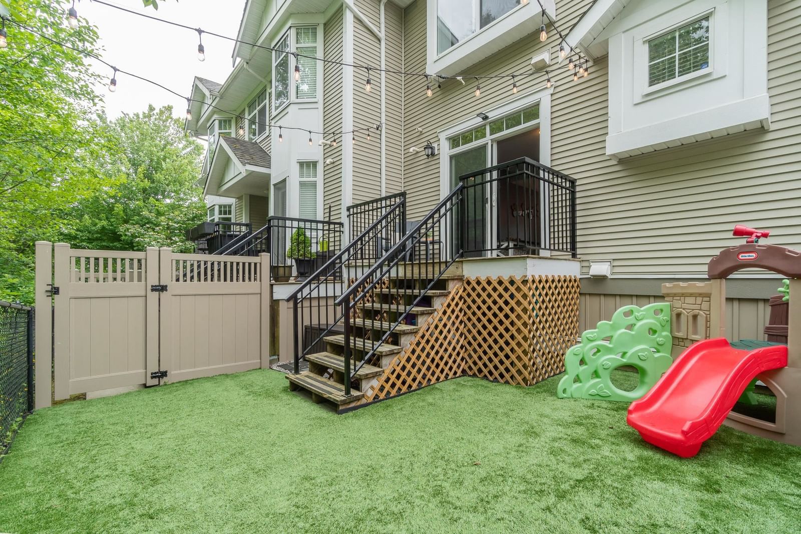 Listing Image 5