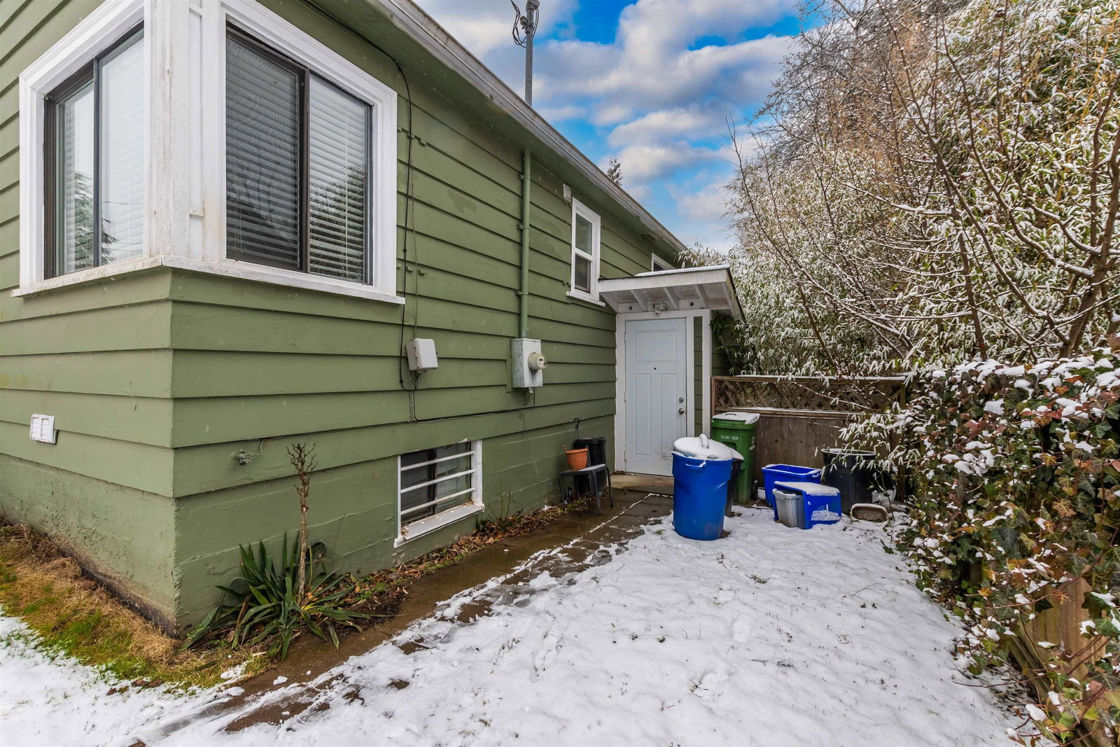 Listing Image 22