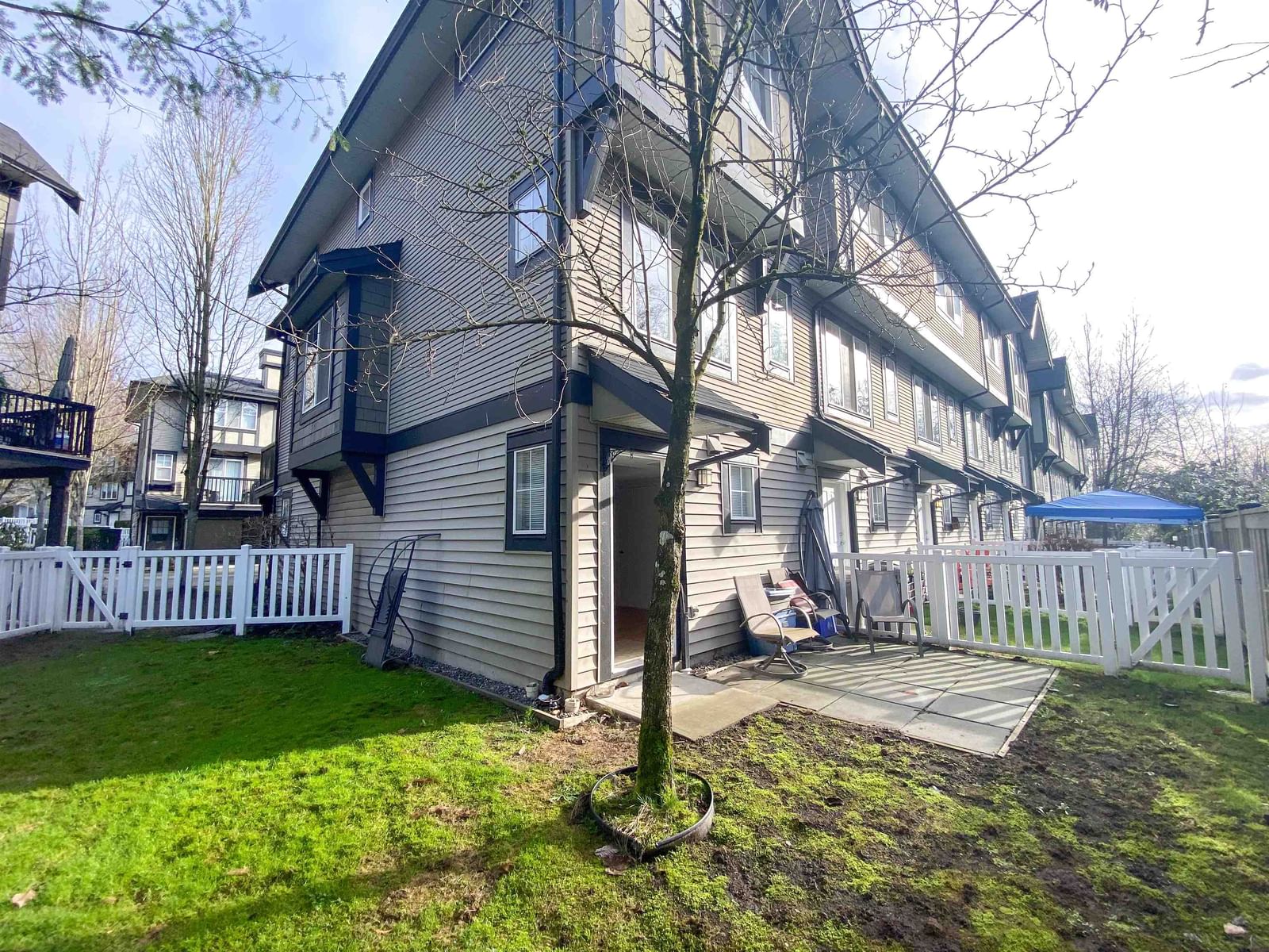 Listing Image 16