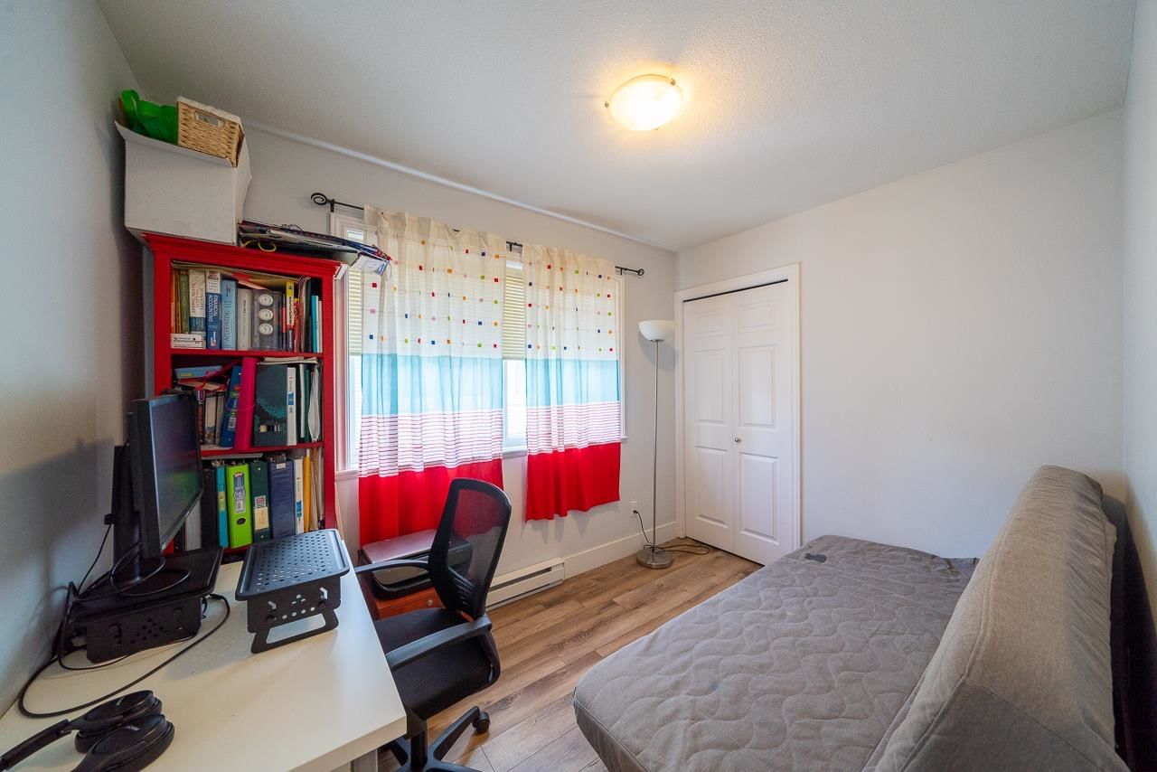 Listing Image 20