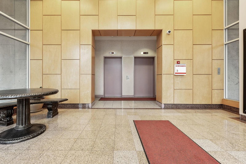 505 - 9603 Manchester Drive, Burnaby, V3N 4Y7 | Image 2