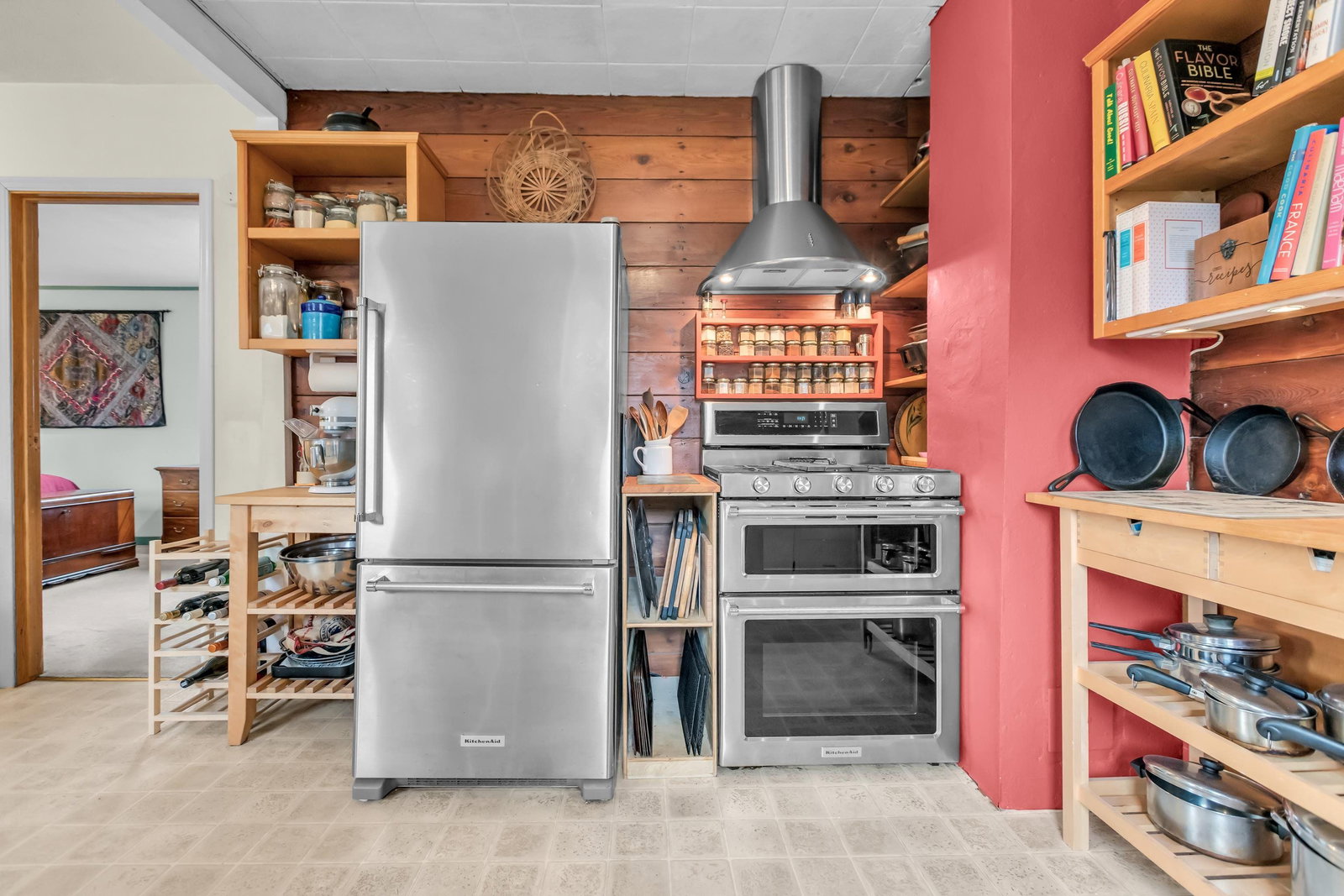 Listing Image 9
