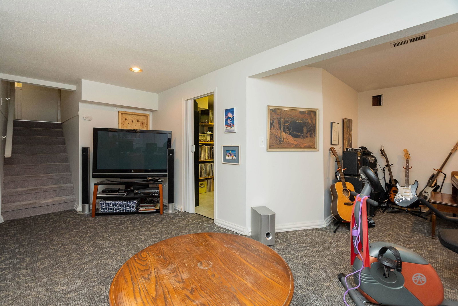 Listing Image 28