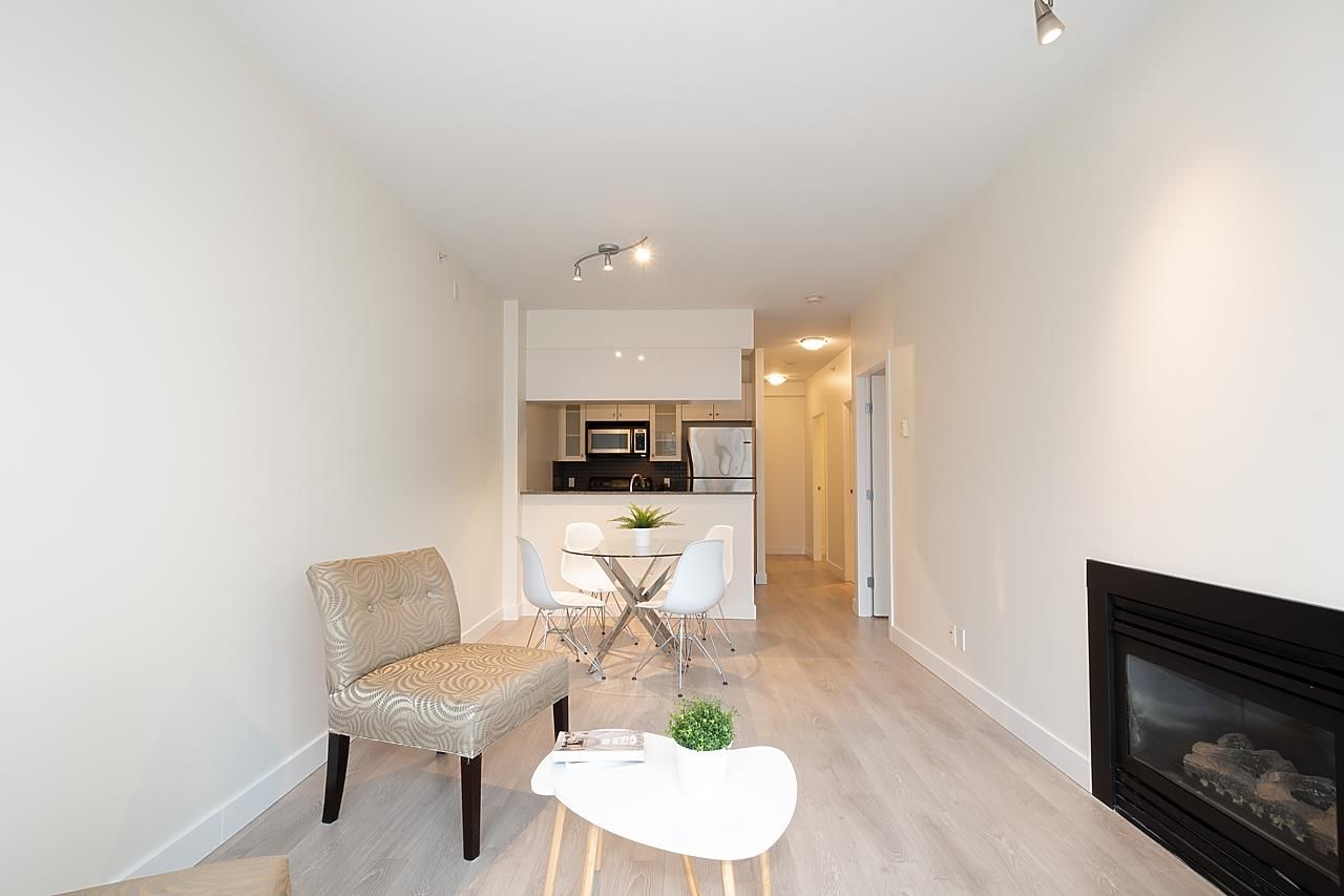 Listing Image 12