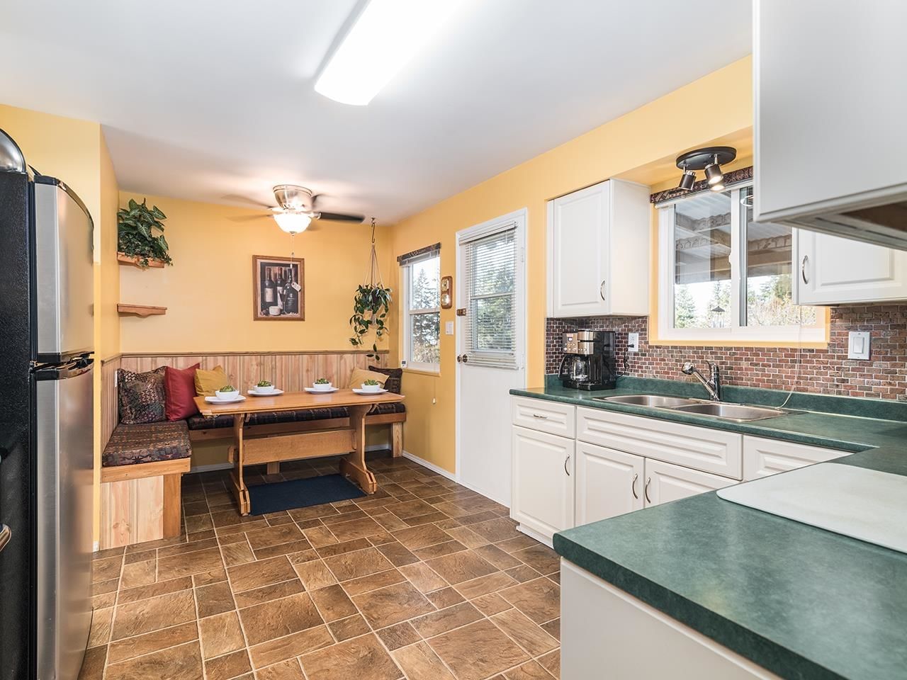 Listing Image 14