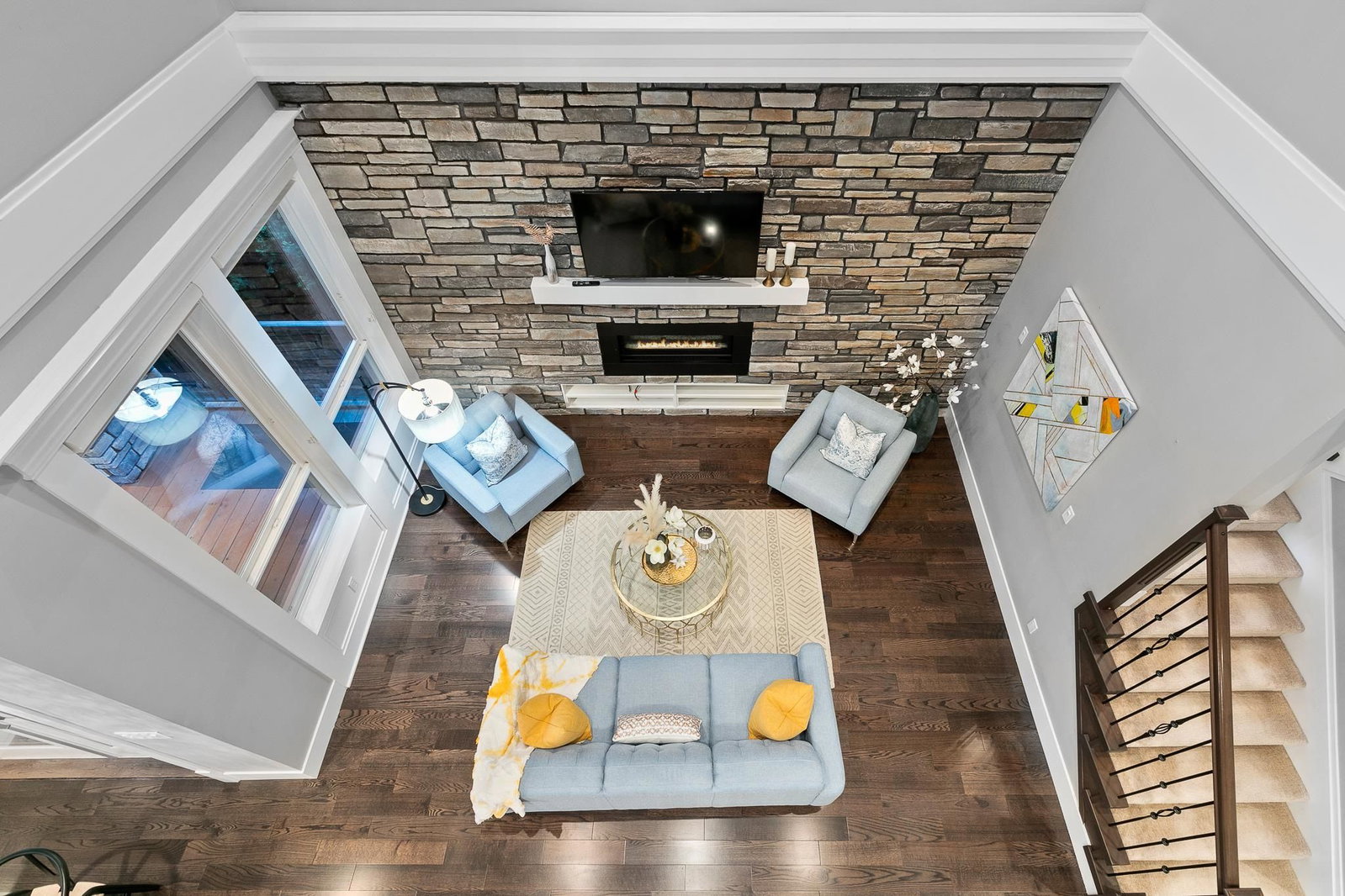 Listing Image 11