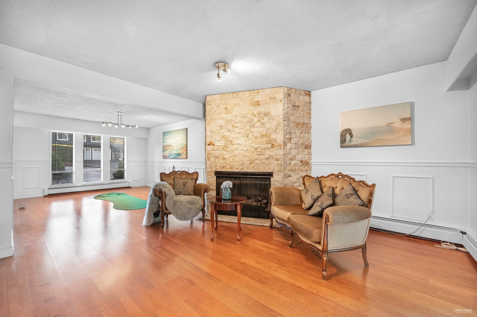 Listing Image 16