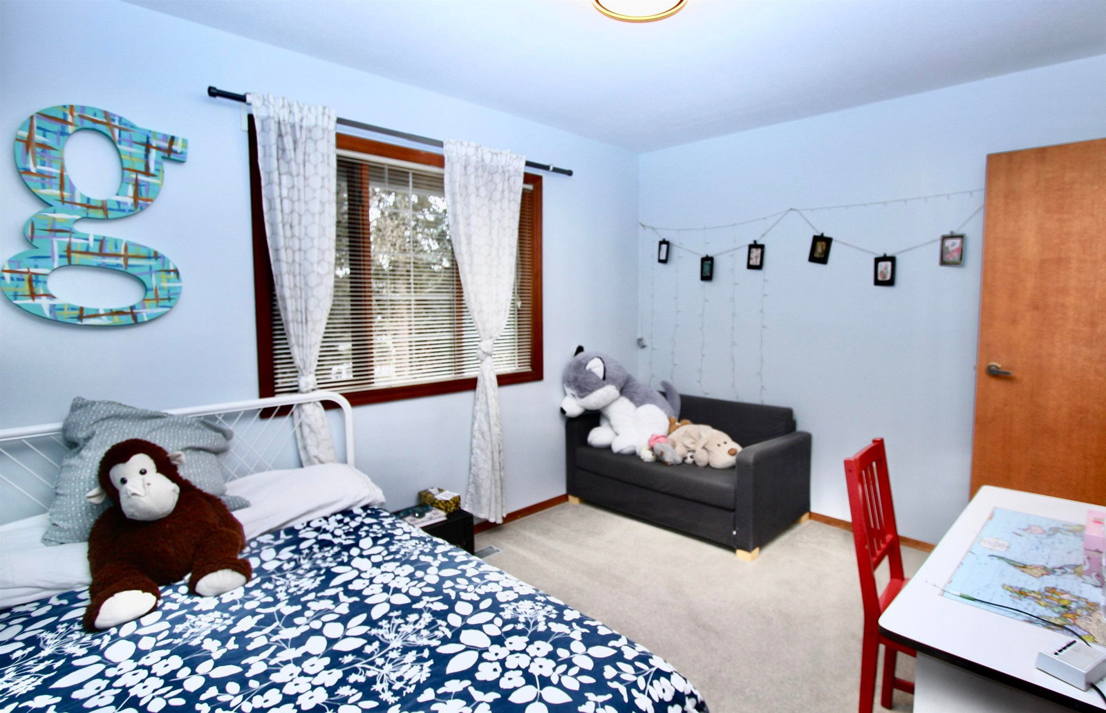 Listing Image 19