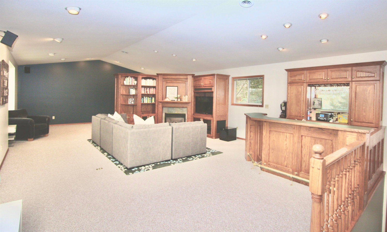 Listing Image 26