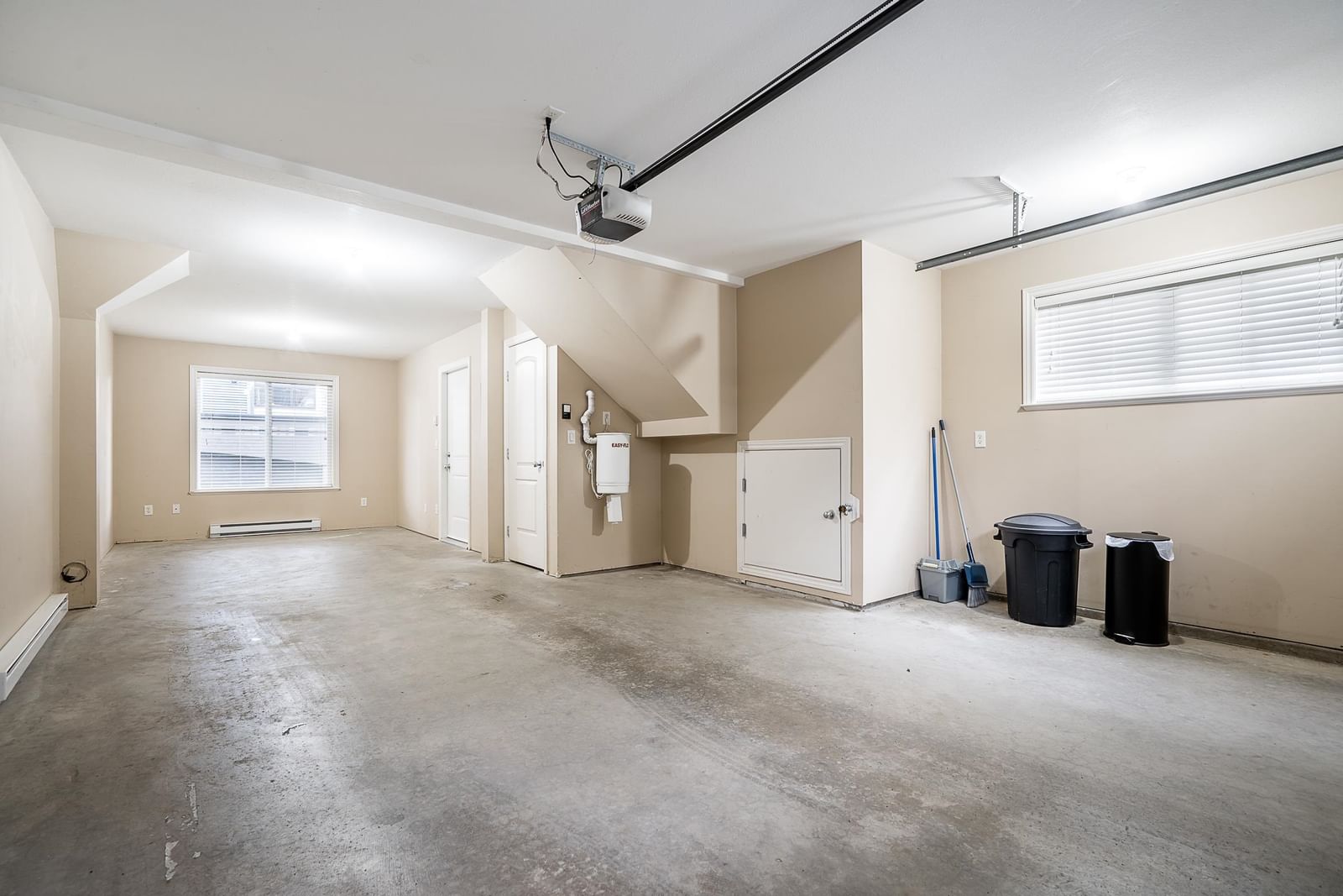 Listing Image 37