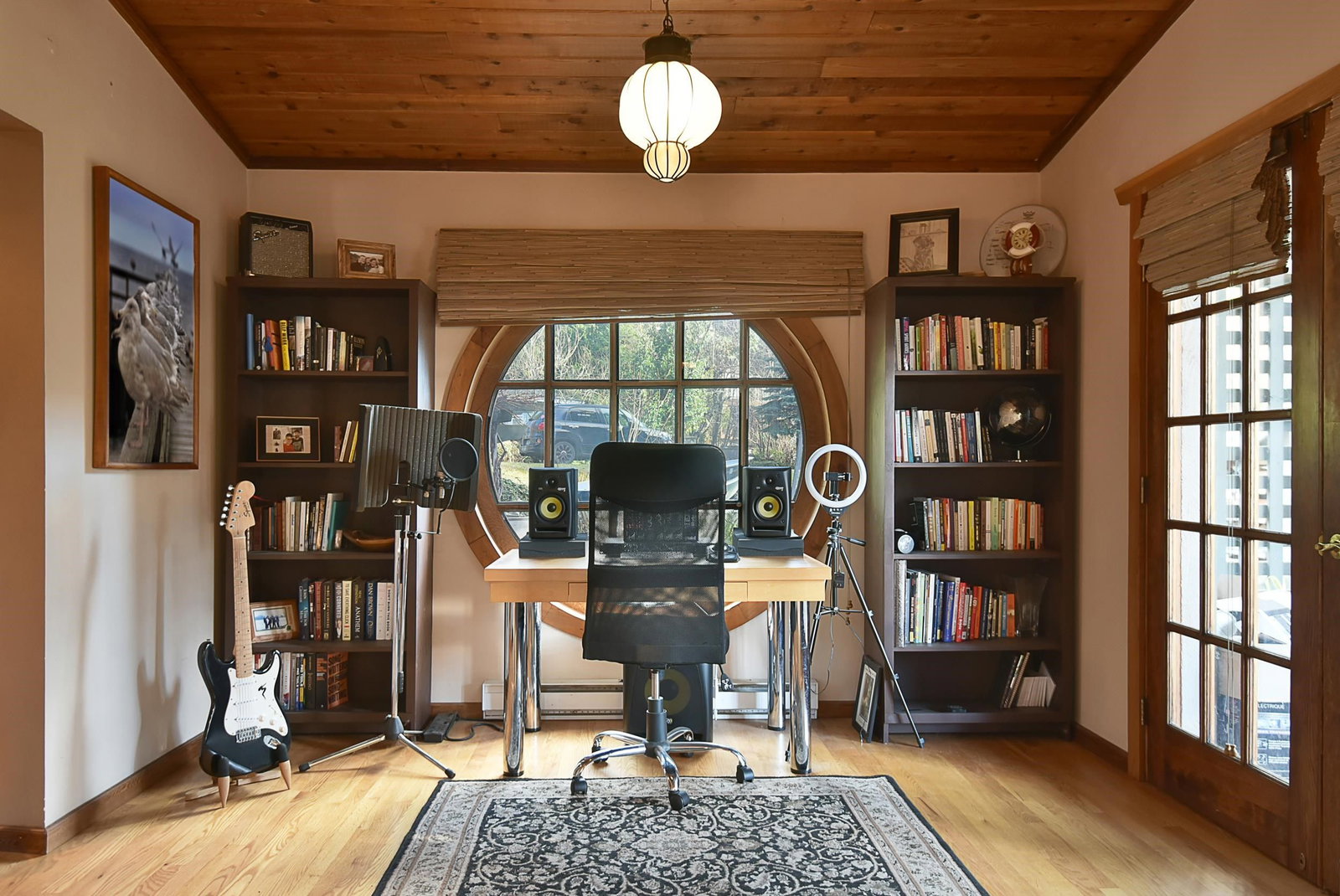 Listing Image 10