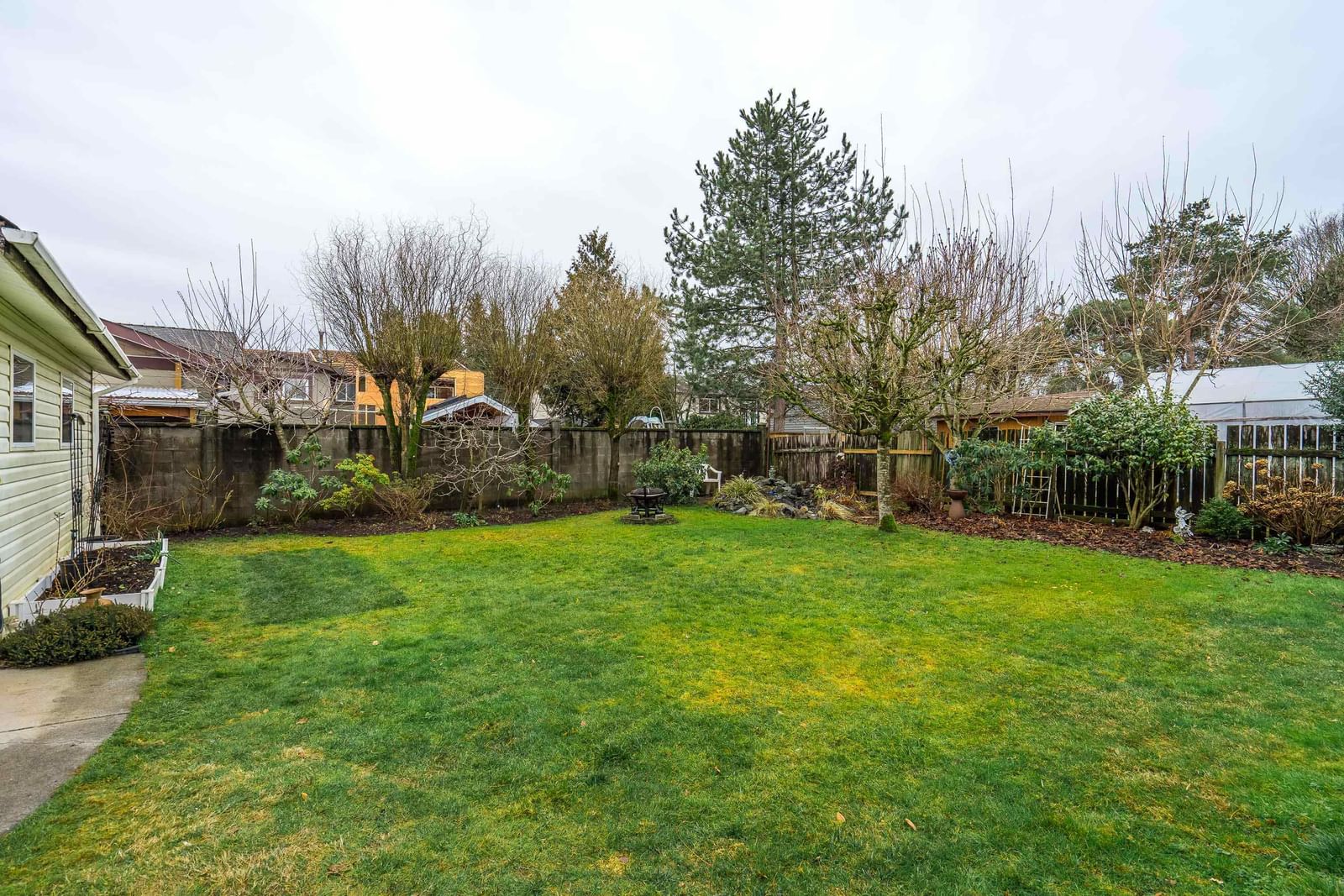 Listing Image 28