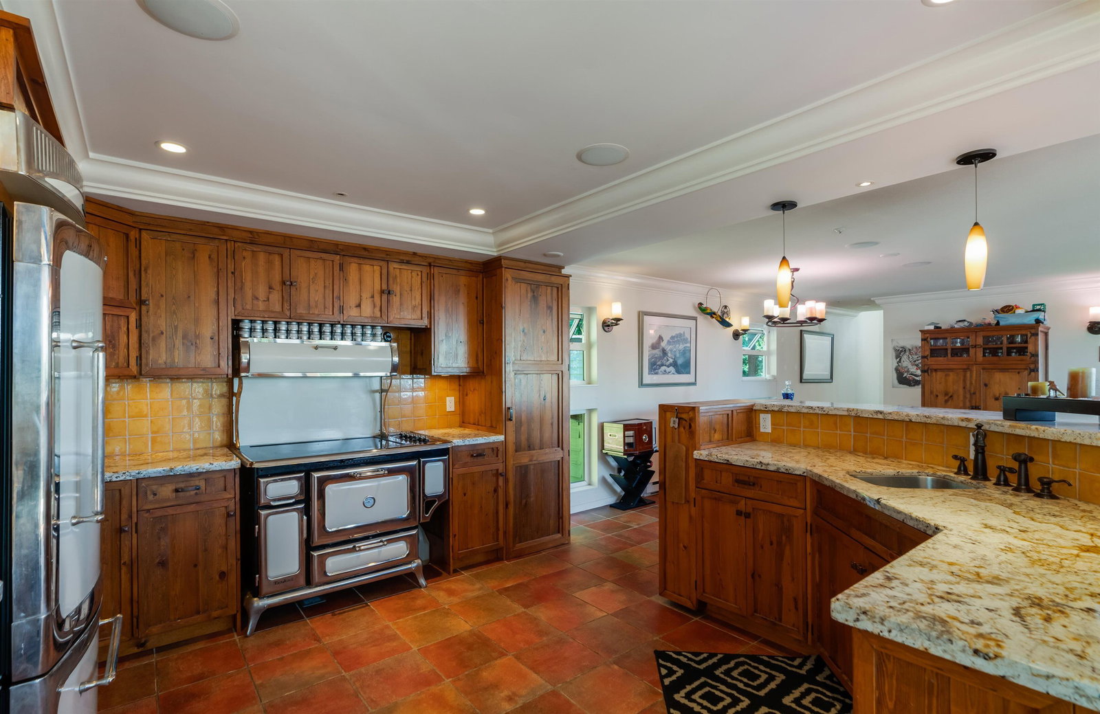 Listing Image 14