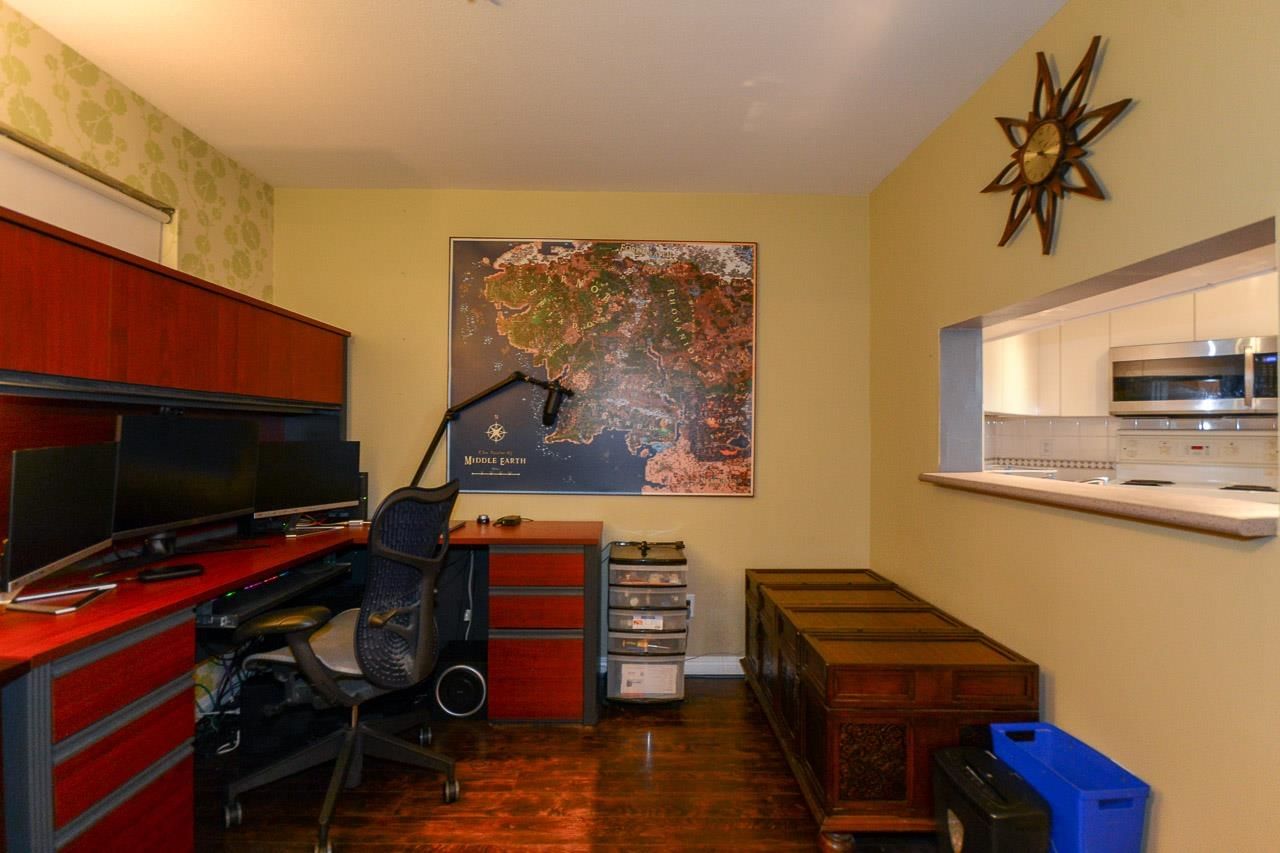 Listing Image 14