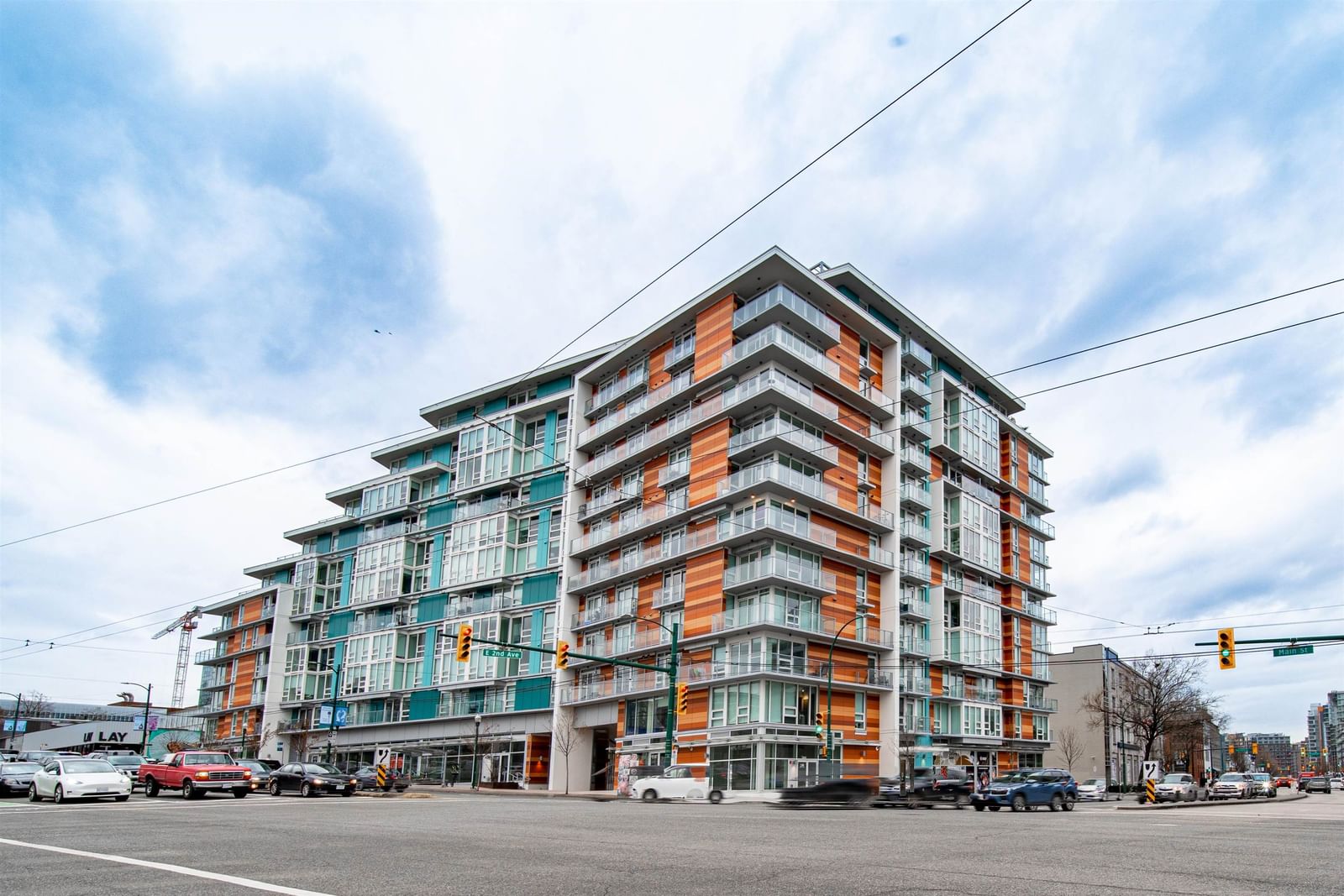 Listing Image 1