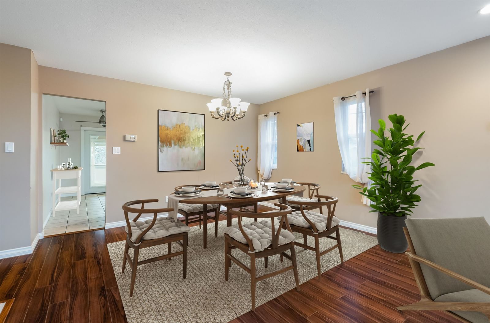 Listing Image 3