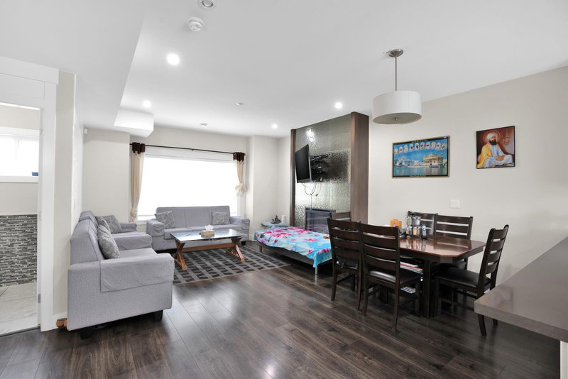 17 - 6971 122 Street, Surrey, V3W 1B6 | Image 2