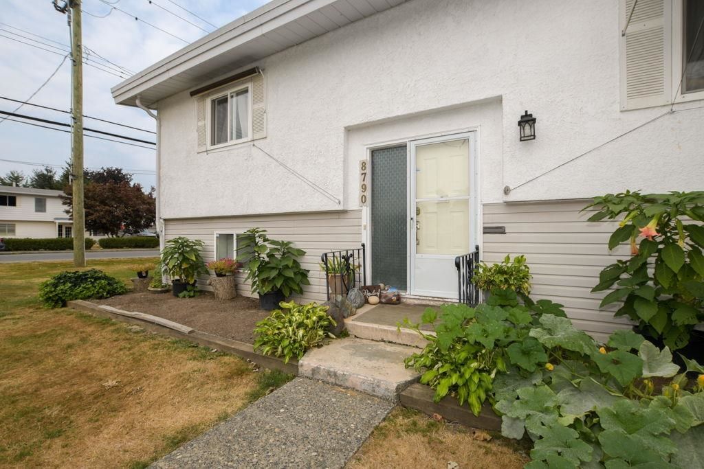 Listing Image 25