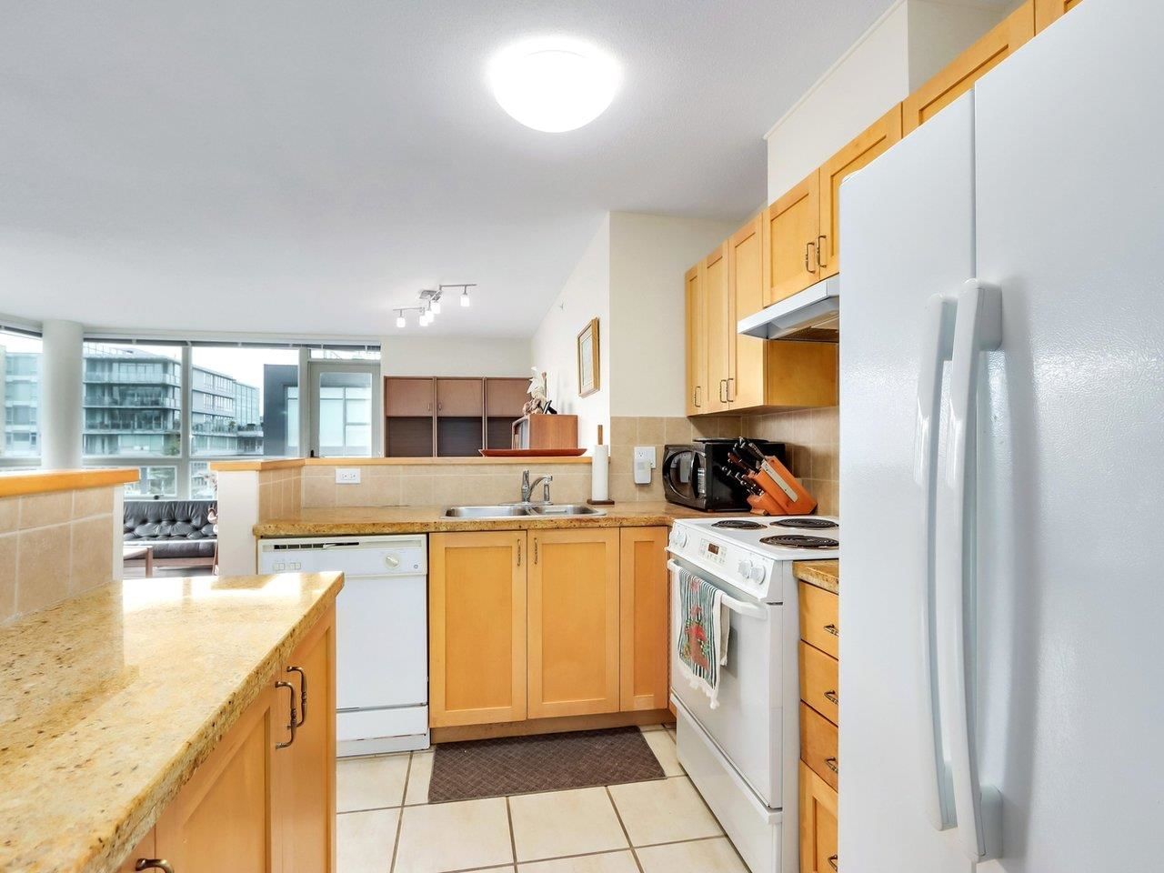 Listing Image 15