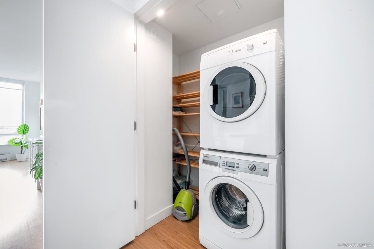 Listing Image 18