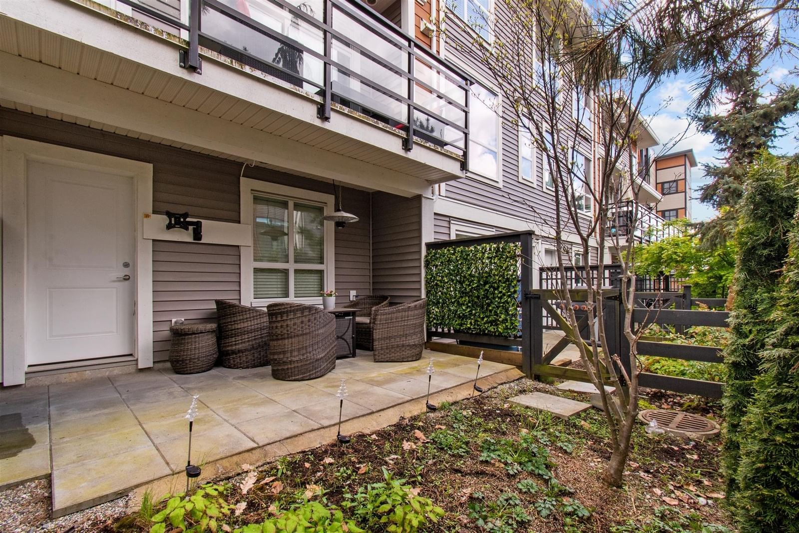 Listing Image 21