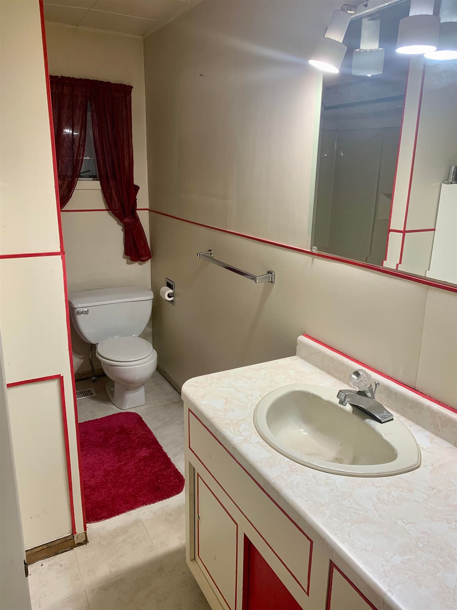 Listing Image 17