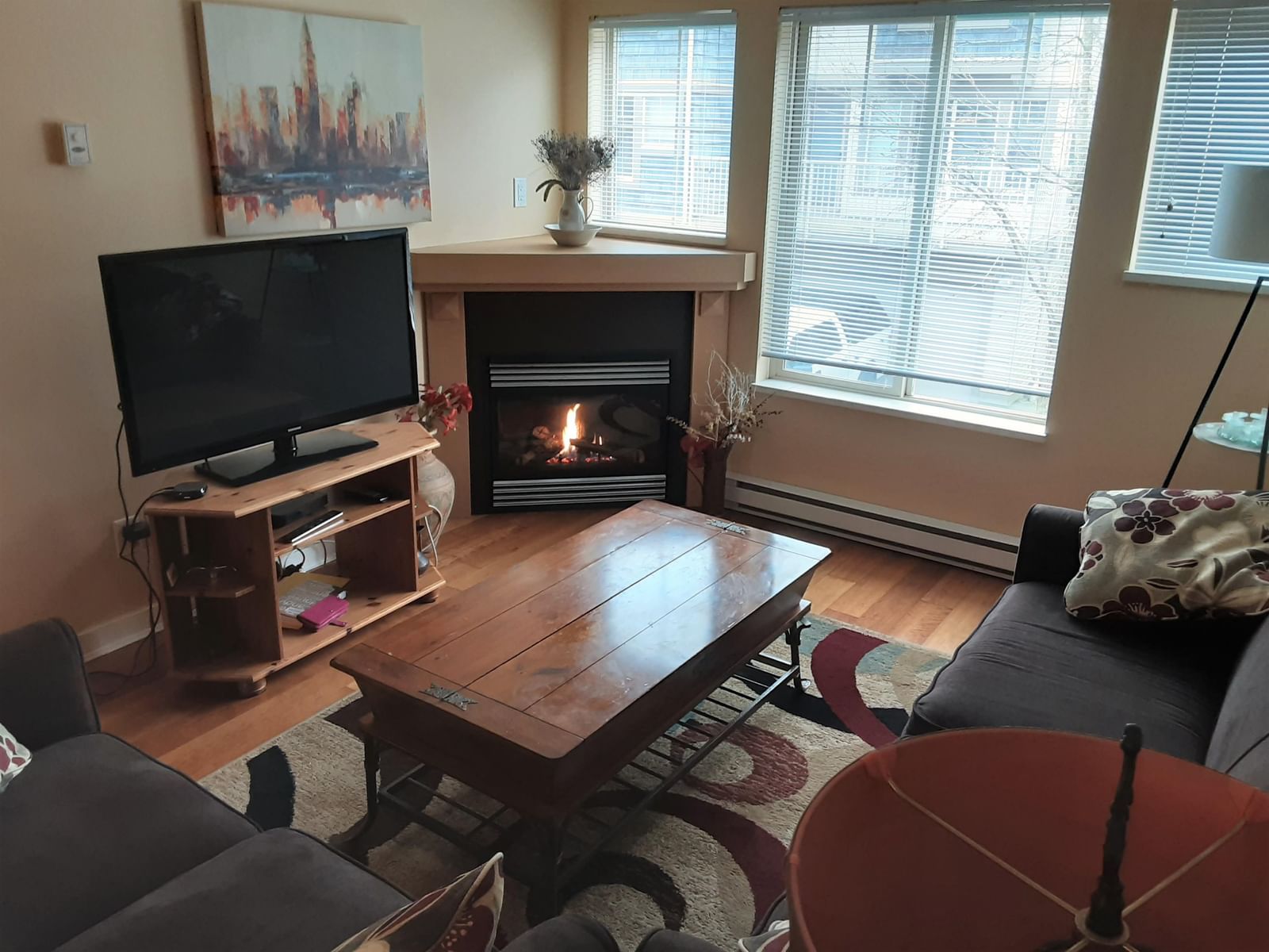 Listing Image 15