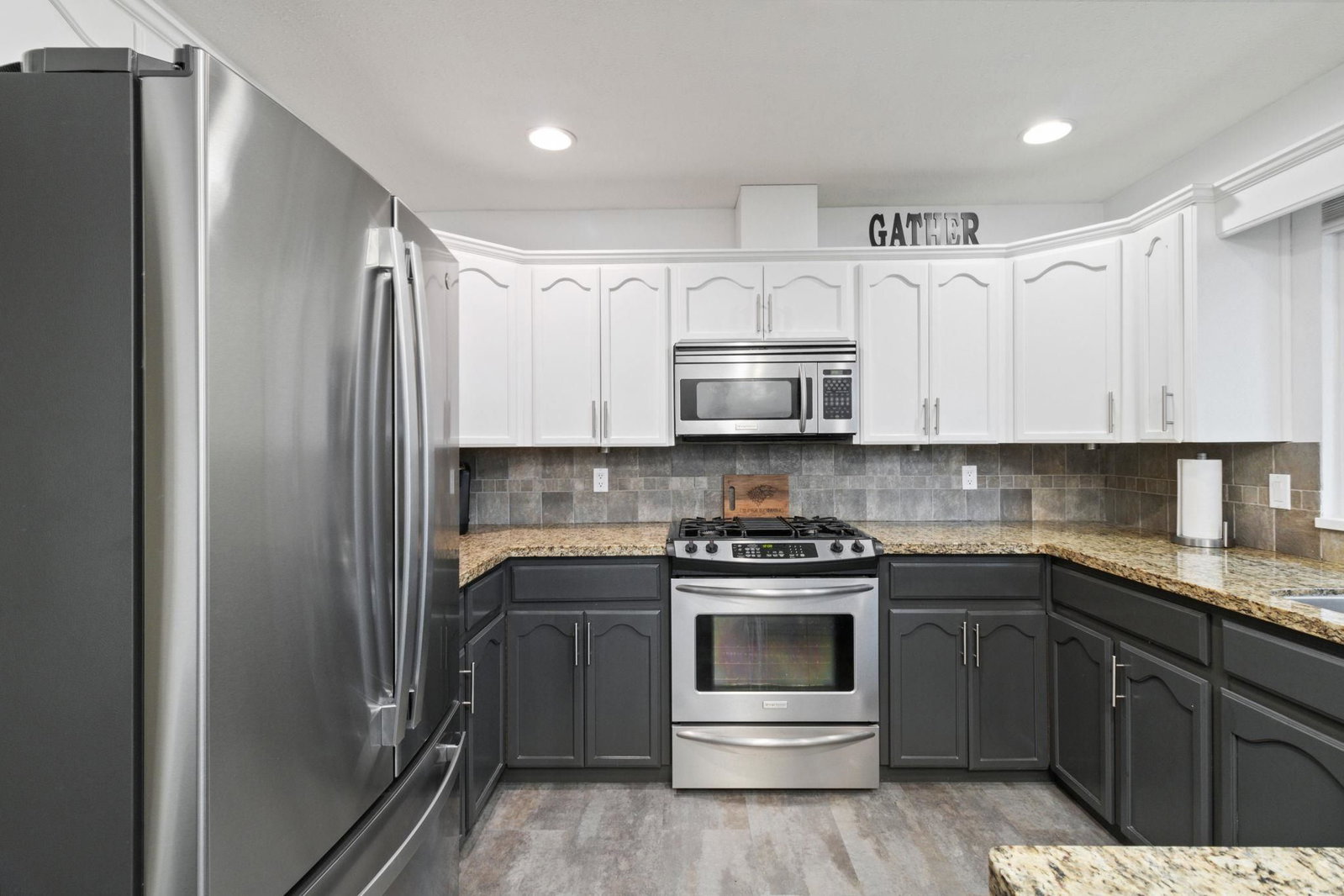 Listing Image 9