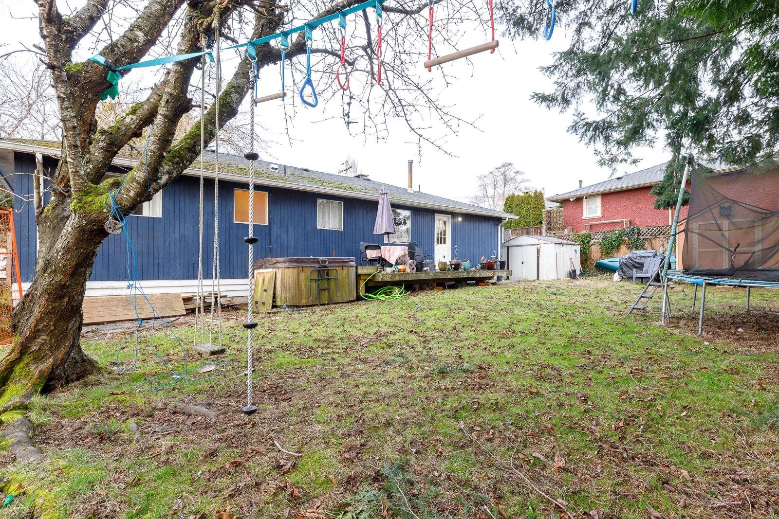 Listing Image 17