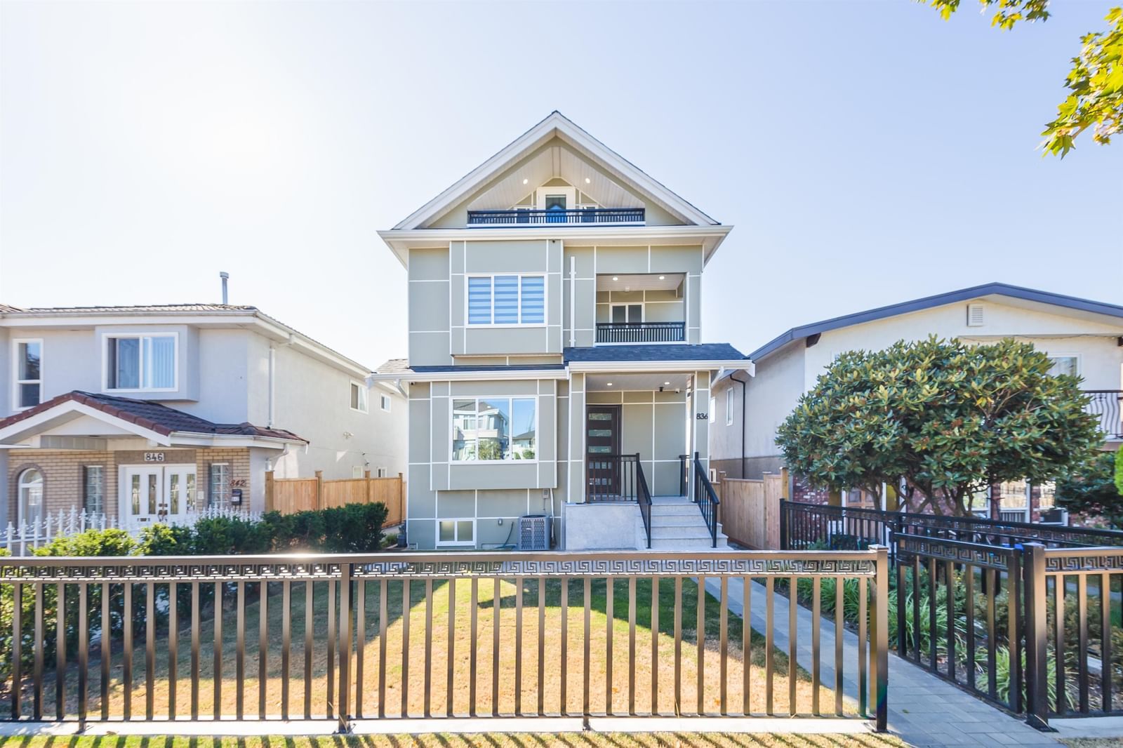 Listing Image 1