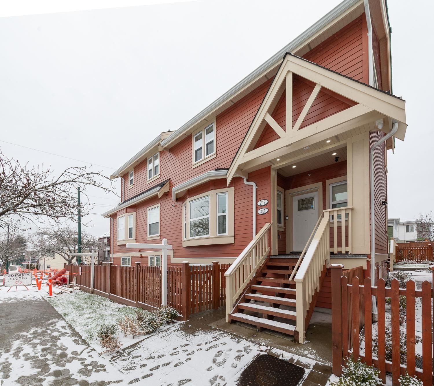 Listing Image 4