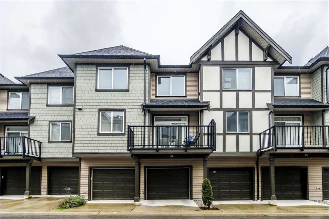 Listing Image 1