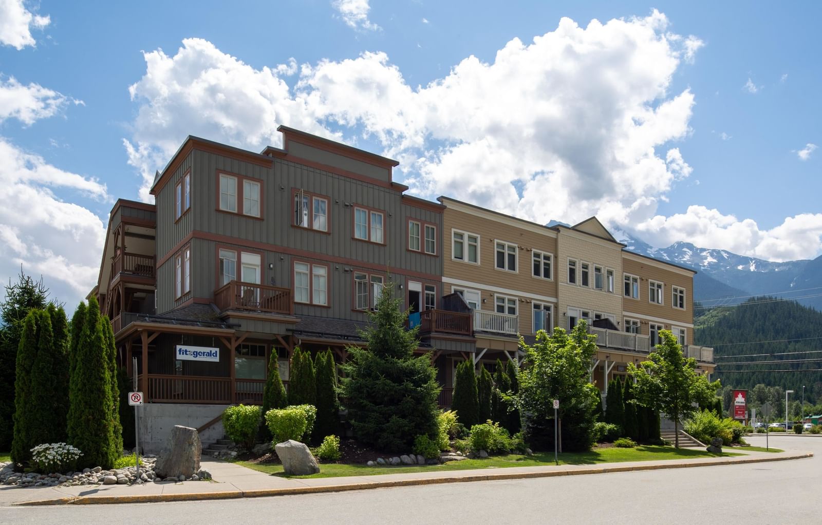 Listing Image 19