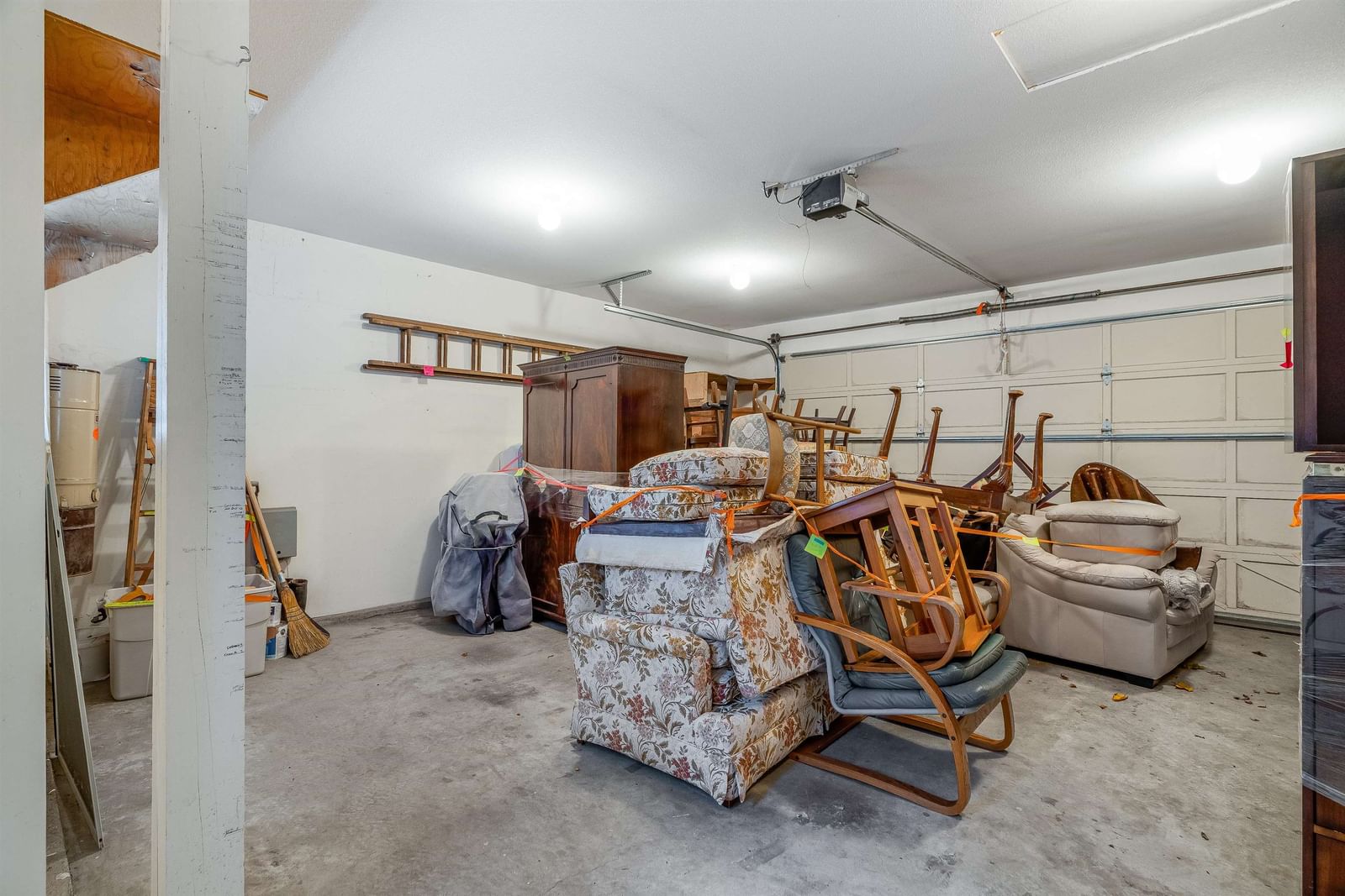 Listing Image 36