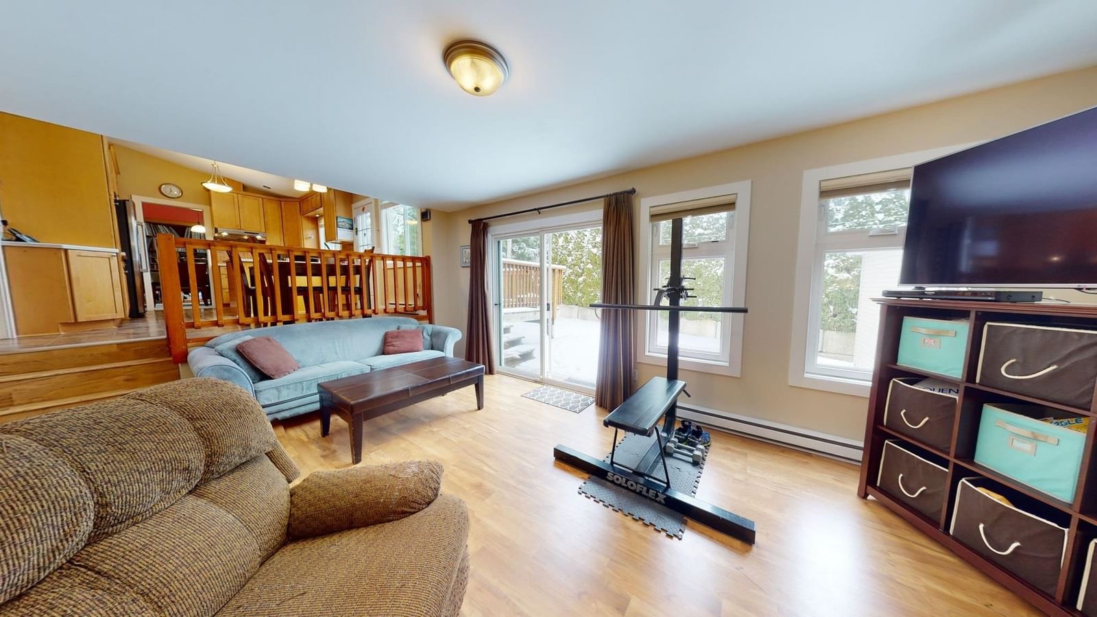Listing Image 9