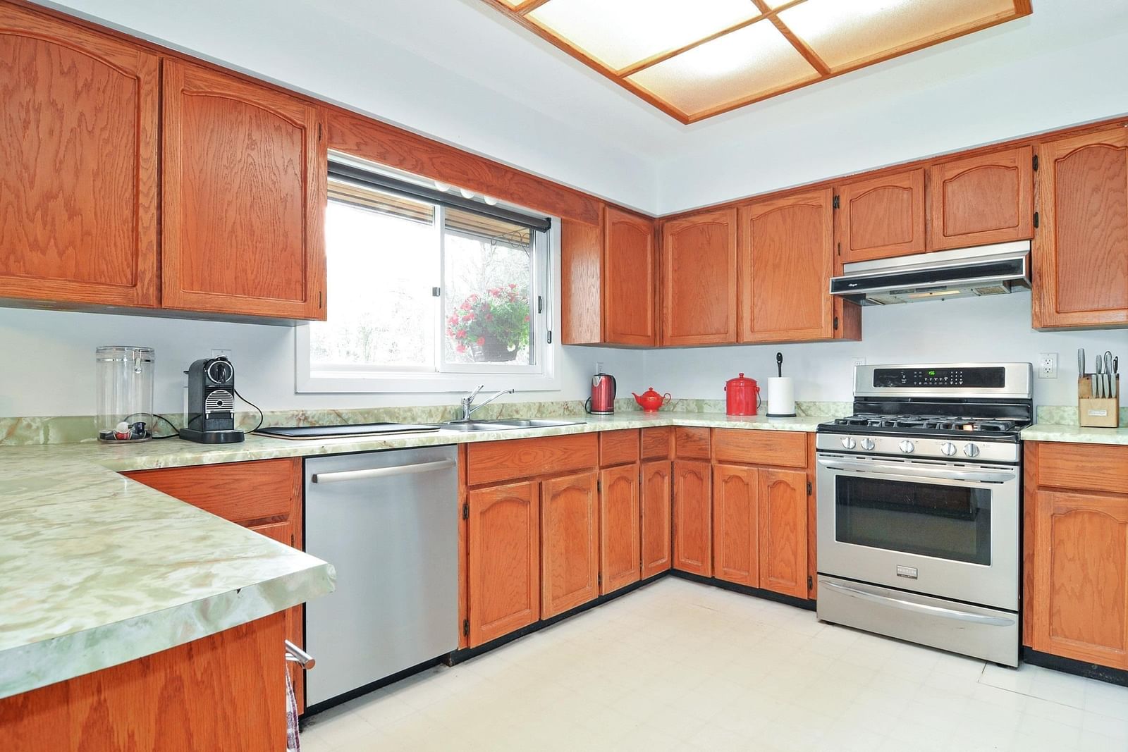 Listing Image 21