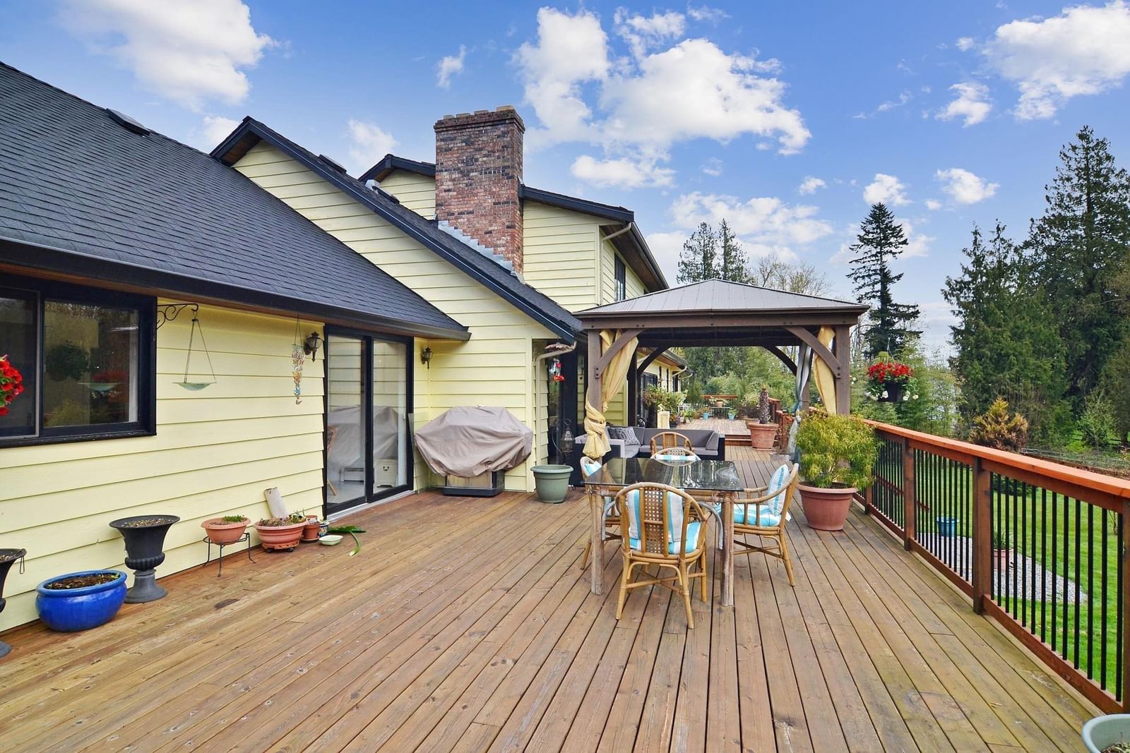 Listing Image 6
