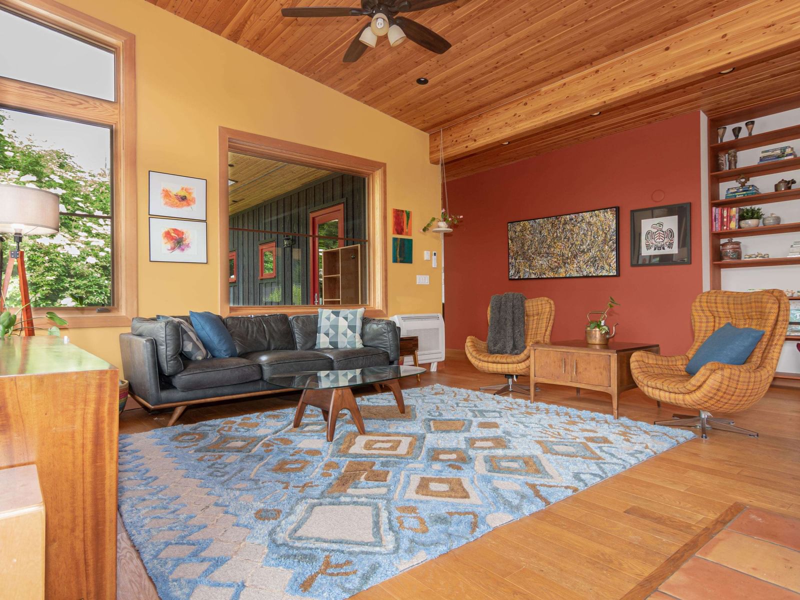Listing Image 8