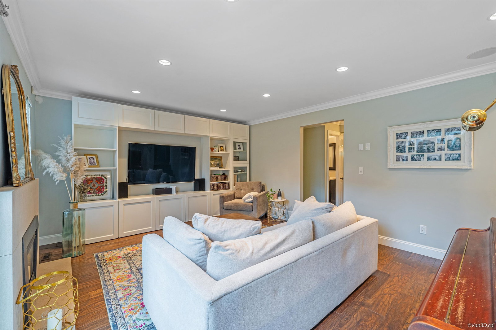 Listing Image 13