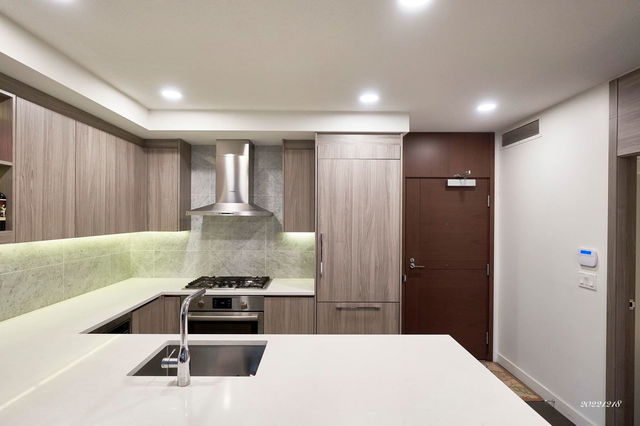 303 - 3300 Ketcheson Road