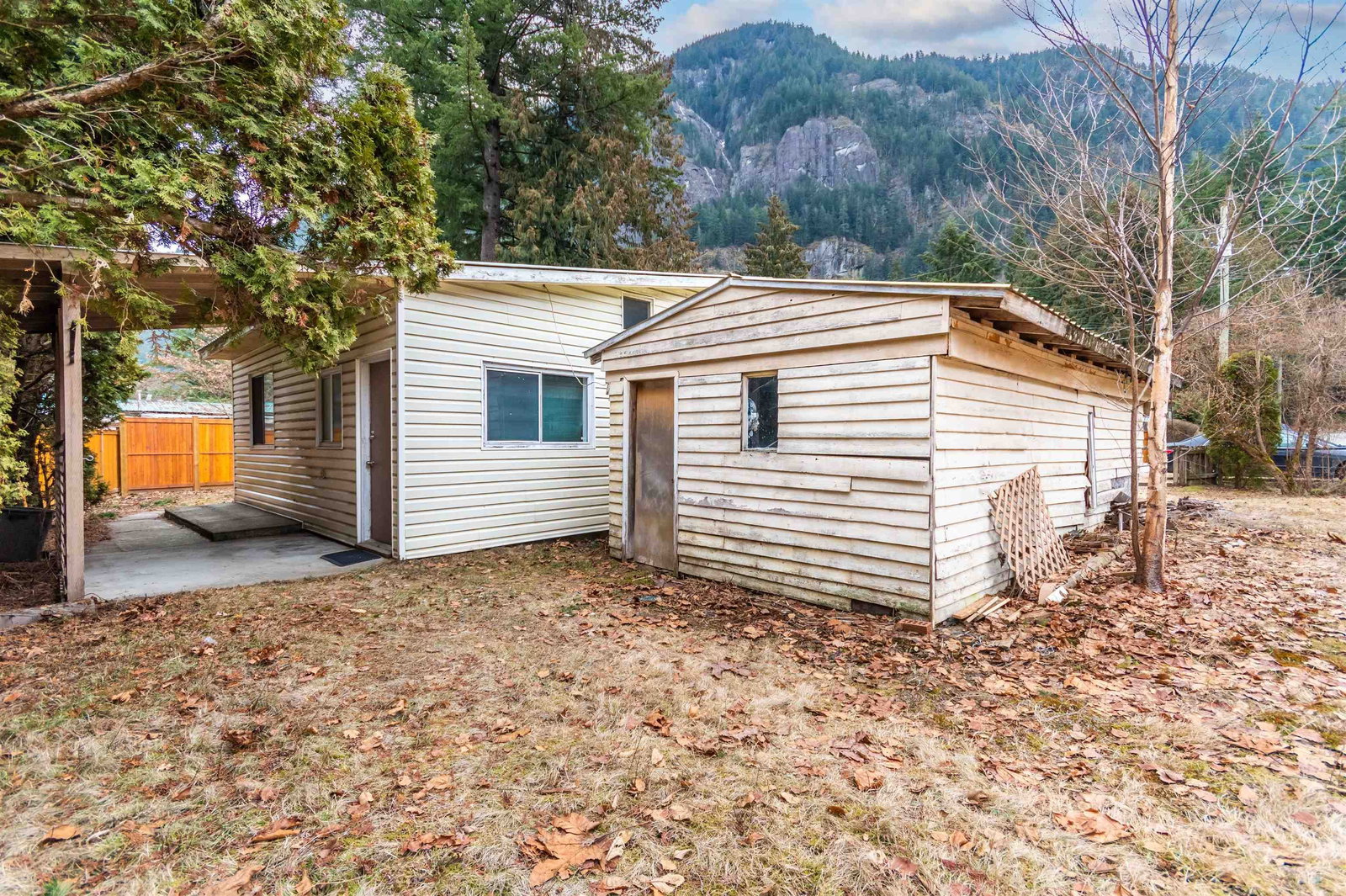 Listing Image 23