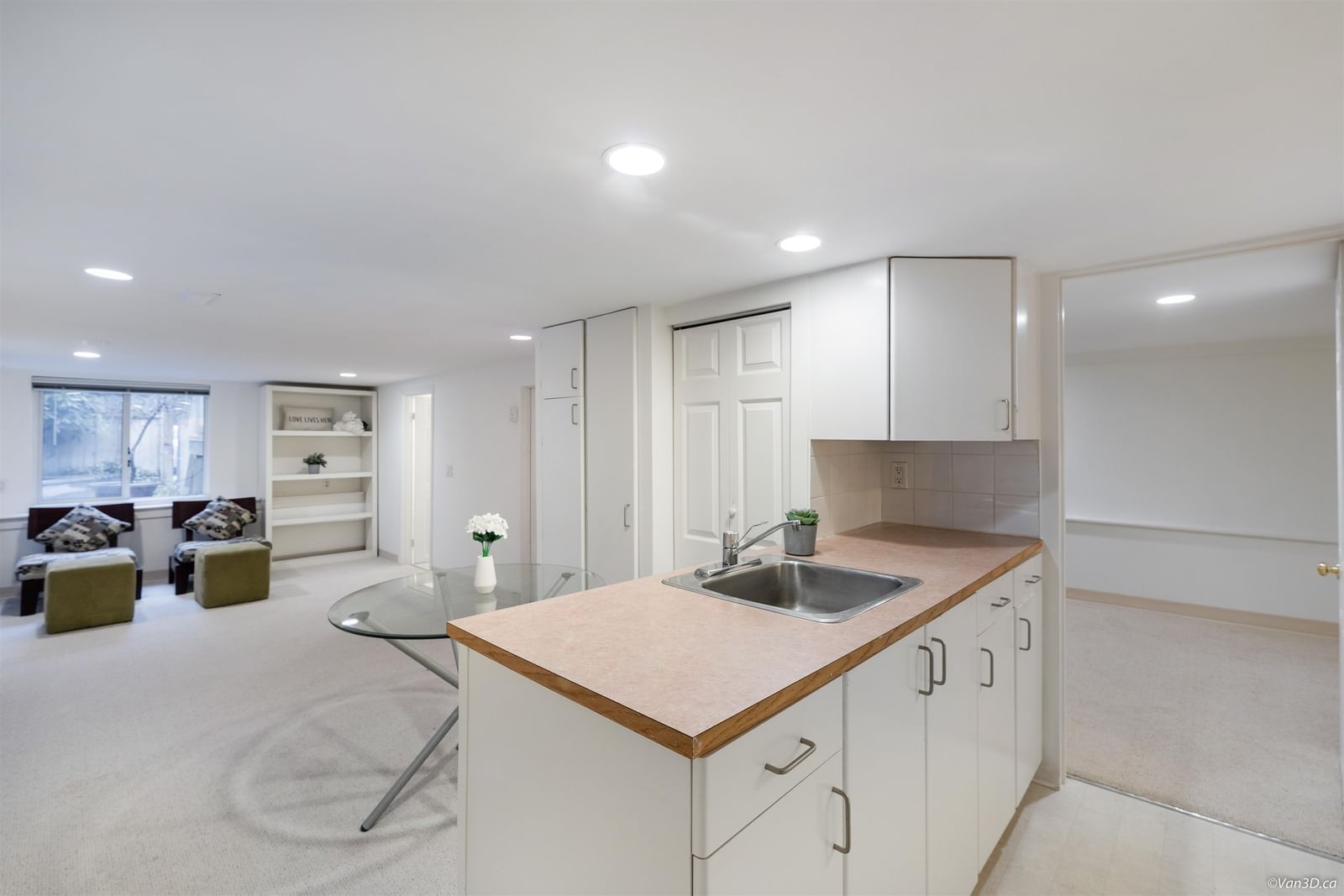 Listing Image 16