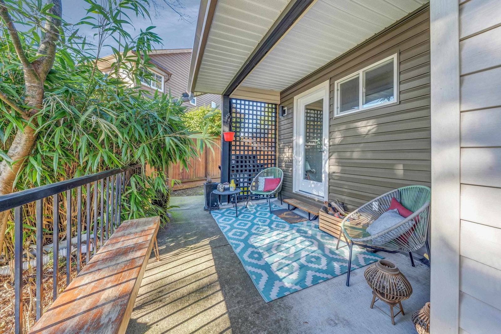 Listing Image 8