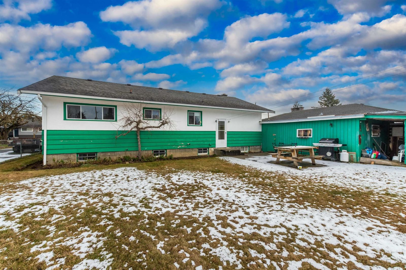 Listing Image 33
