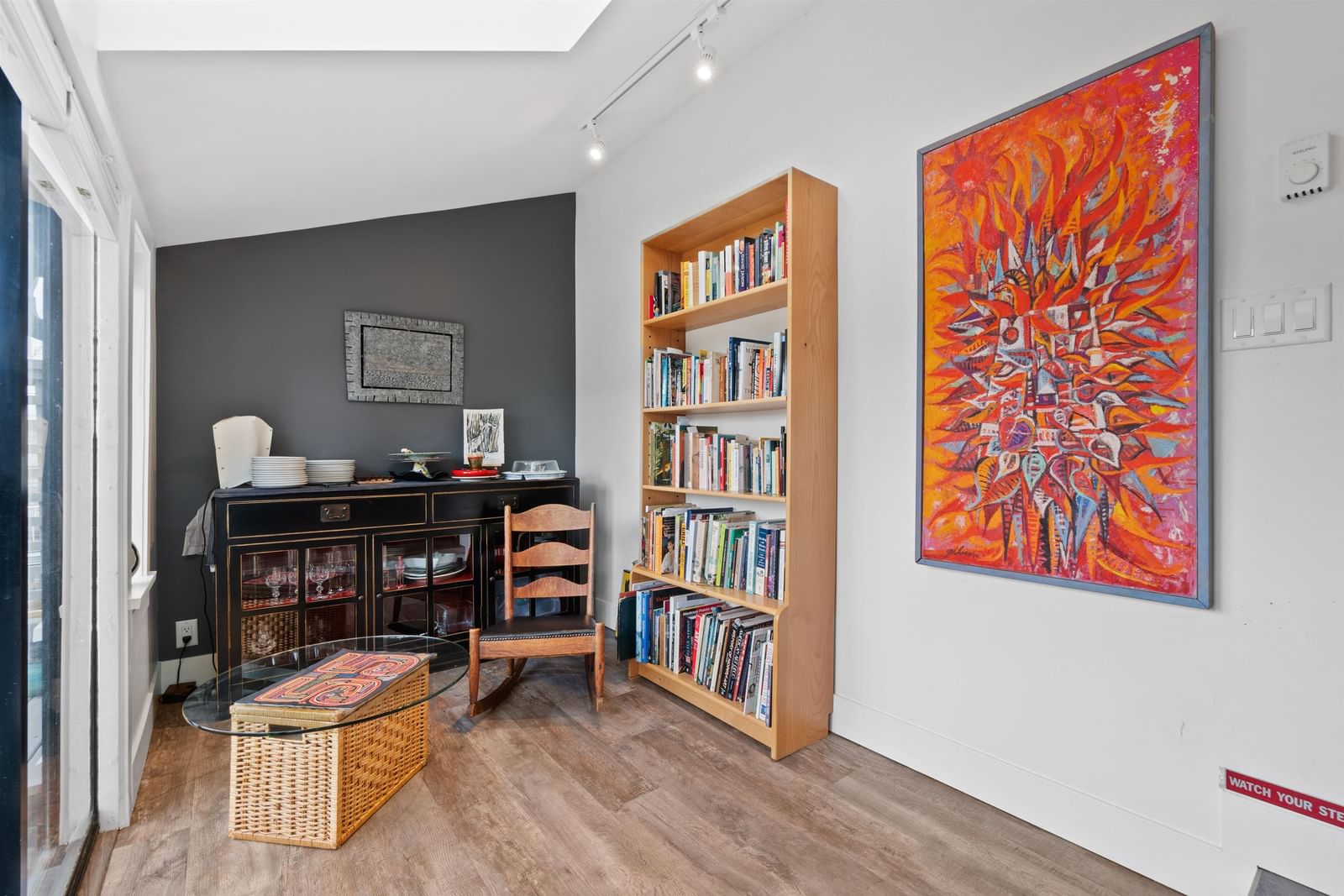 Listing Image 19