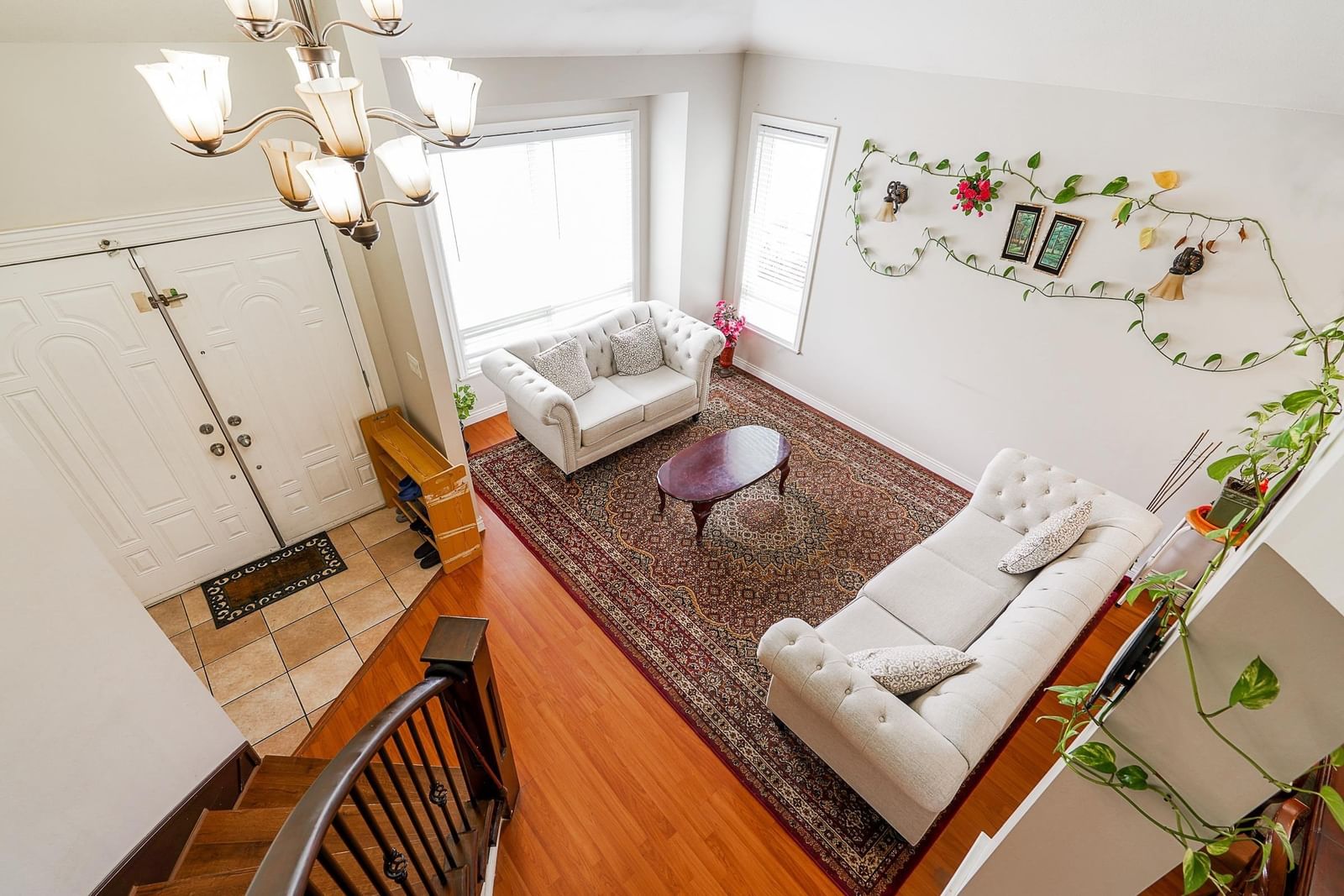 Listing Image 9