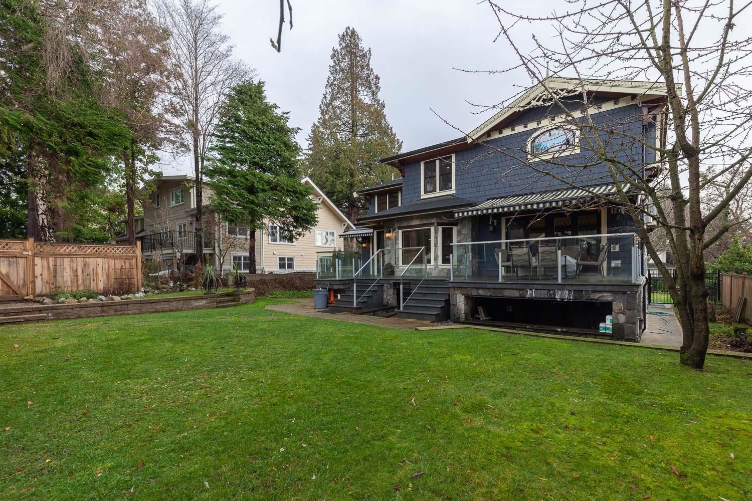 Listing Image 5