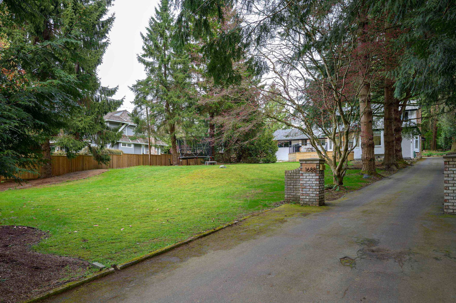 Listing Image 39