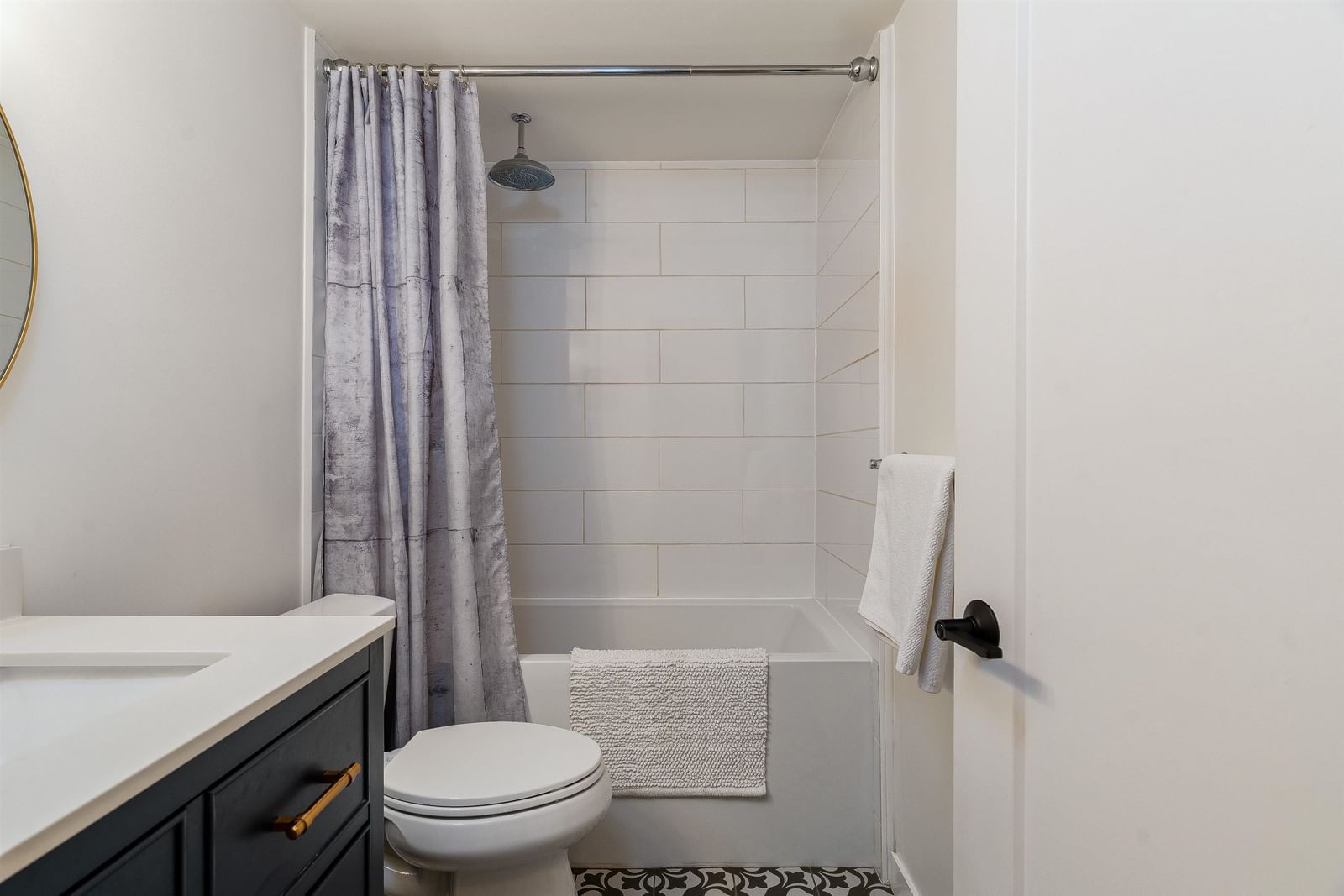 Listing Image 26