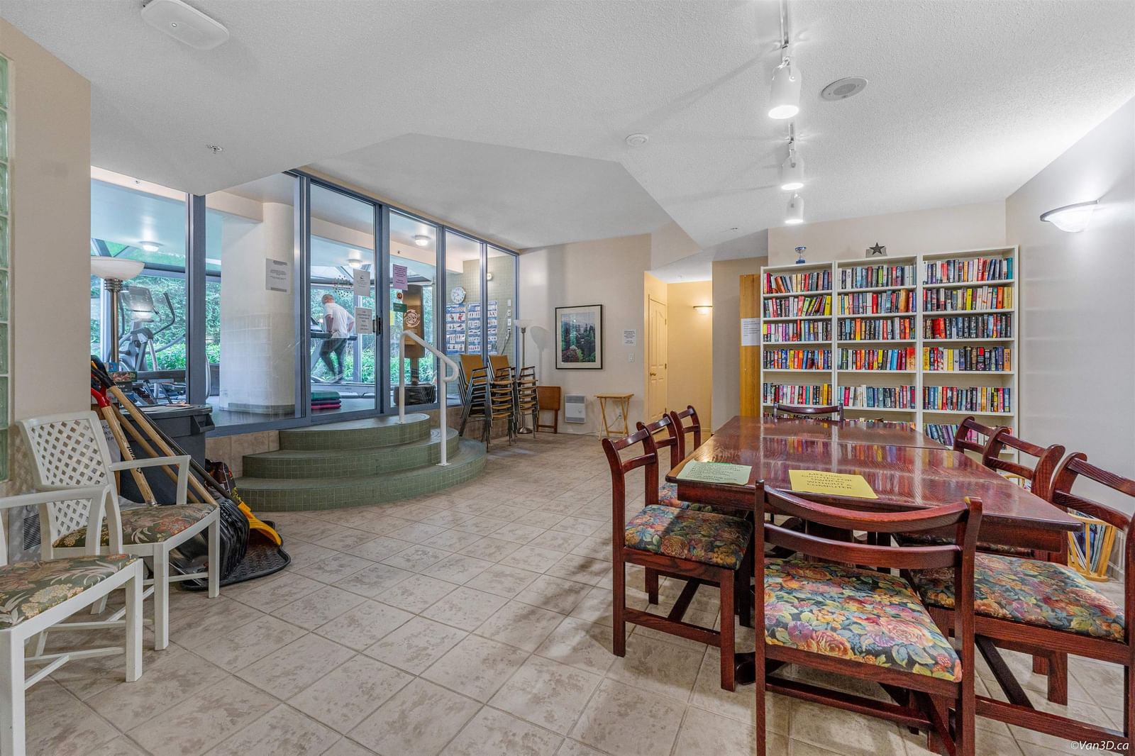 Listing Image 18